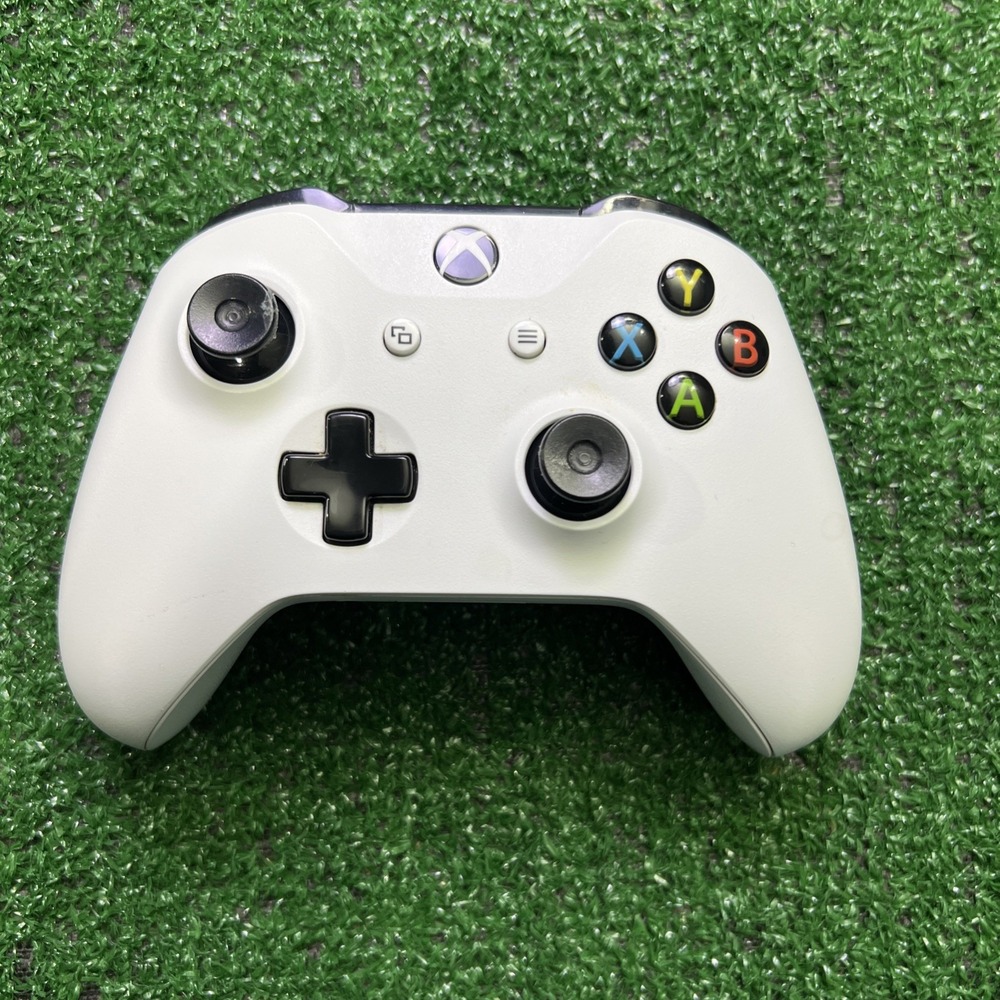 Microsoft‎ 1708 Xbox One Controller  White Wireless Works